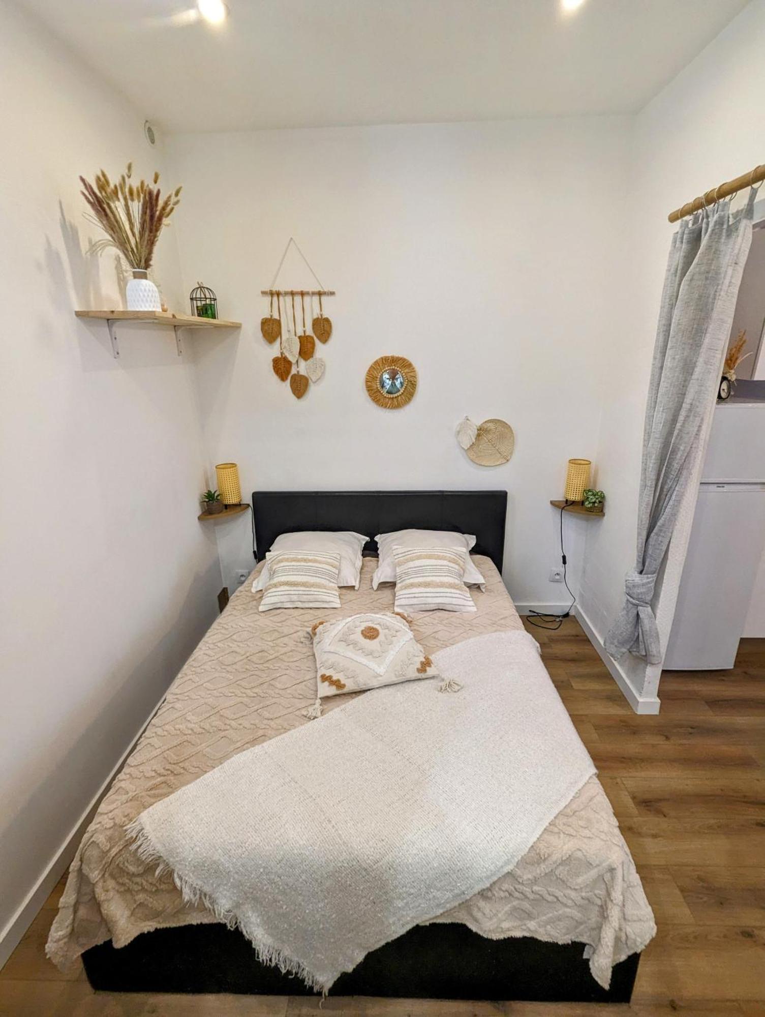 Appartement Cosy Proche Du Port Niza Exterior foto