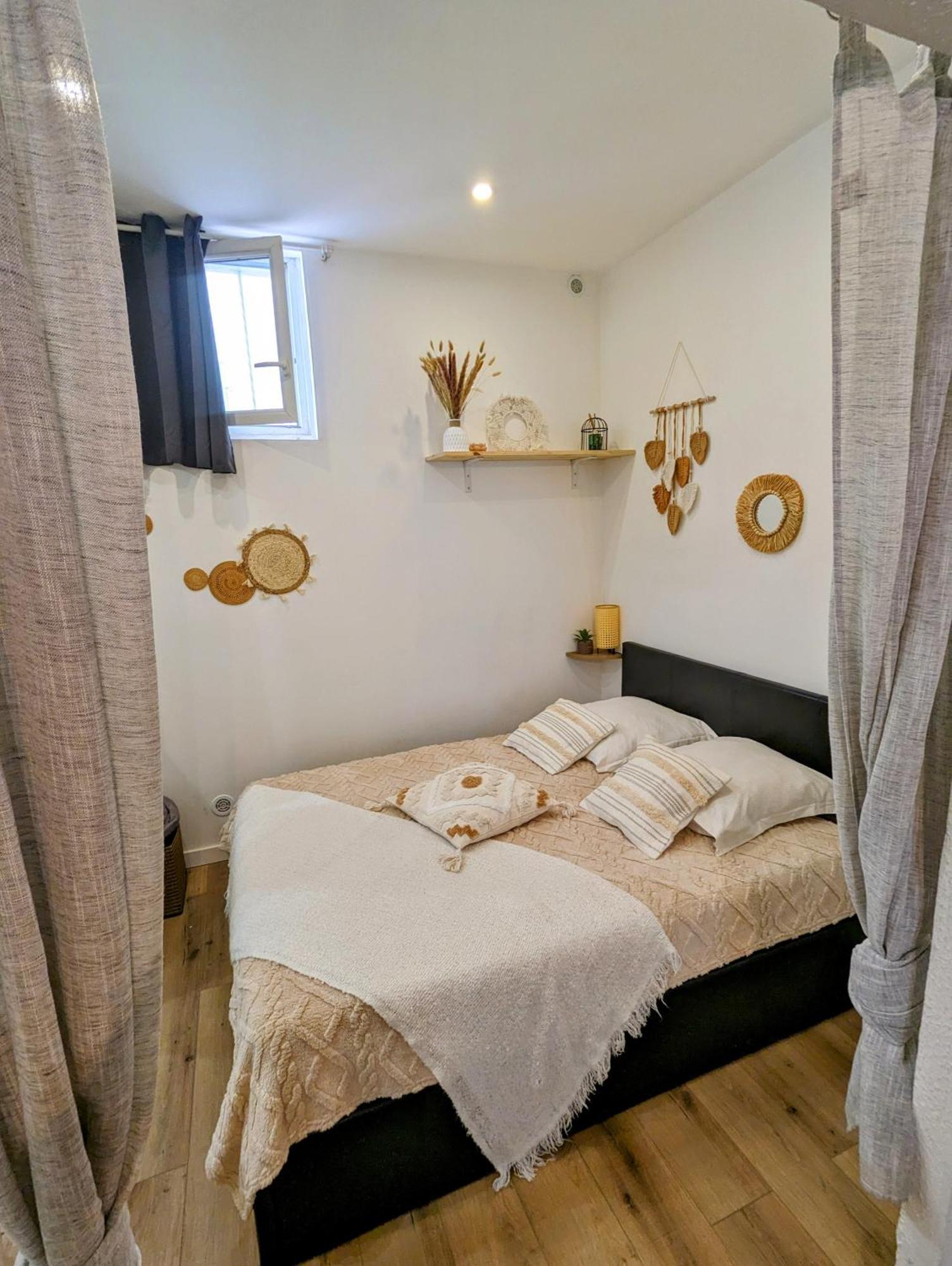 Appartement Cosy Proche Du Port Niza Exterior foto