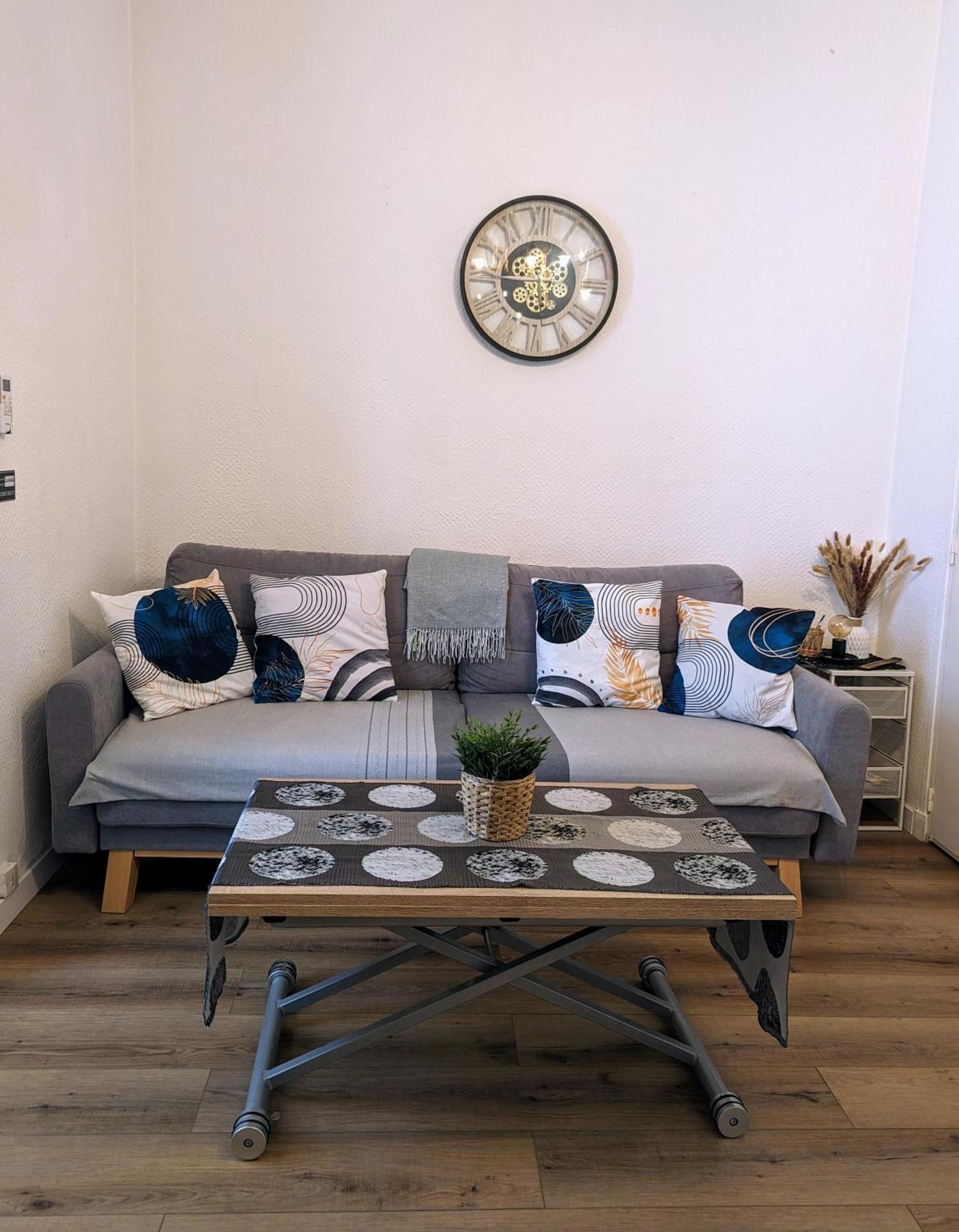 Appartement Cosy Proche Du Port Niza Exterior foto