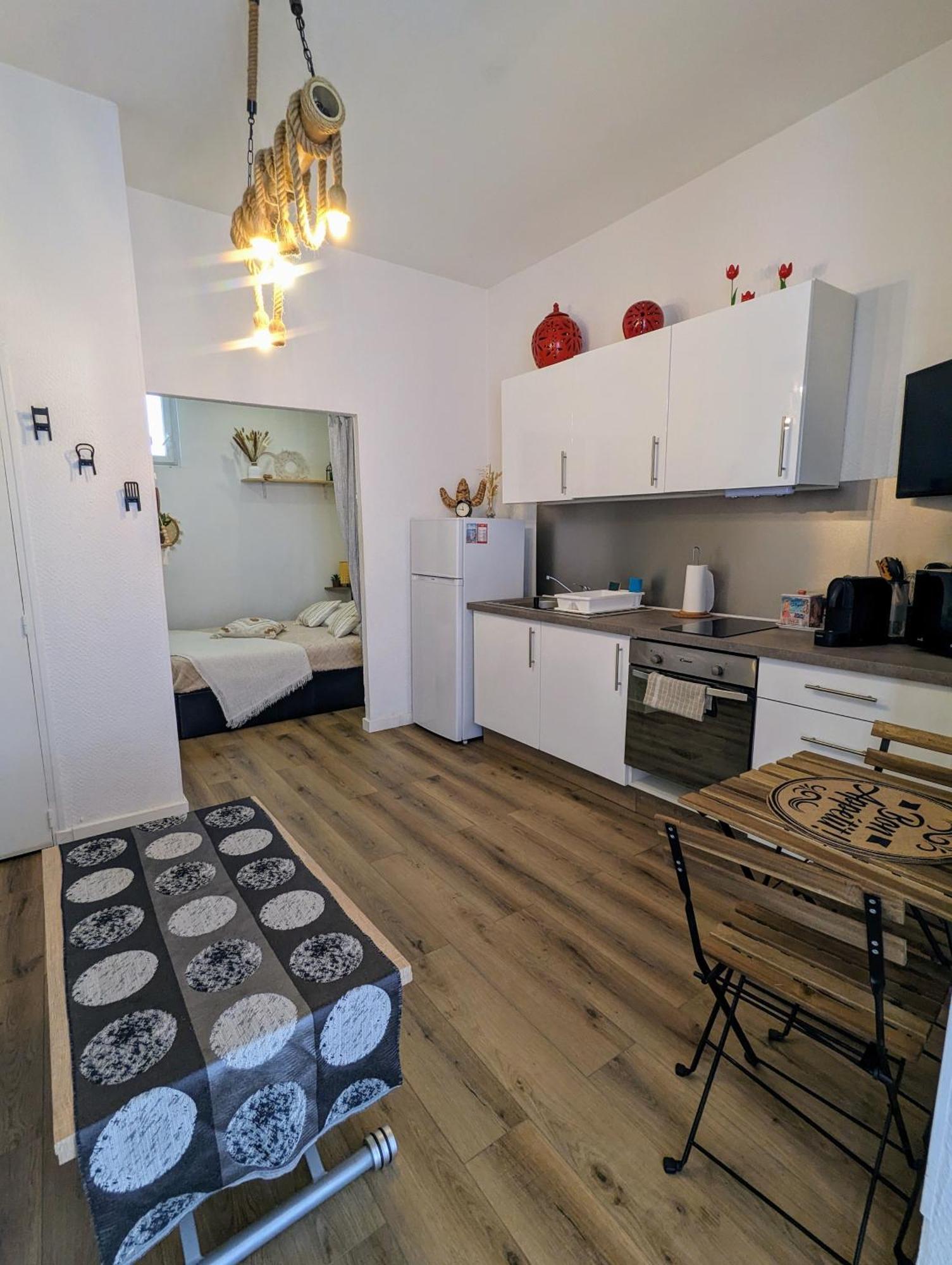 Appartement Cosy Proche Du Port Niza Exterior foto
